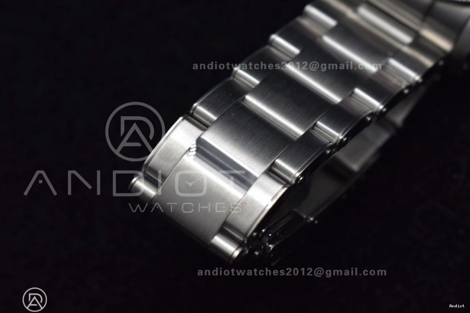 888 Sleek Bay Best ZF Red A 1:1 Bezel Bracelet Edition Heritage Black SS on 0822